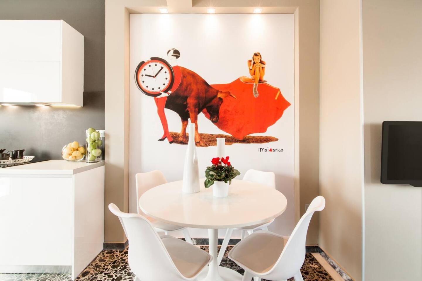 Ma Maison Nο 1, Penthouse, Acropolis And Lycabettus View, Ultra High Speed Internet 300 Mbps, 15' To Acropolis By Metro, 1' From Metro Station Athena Bagian luar foto