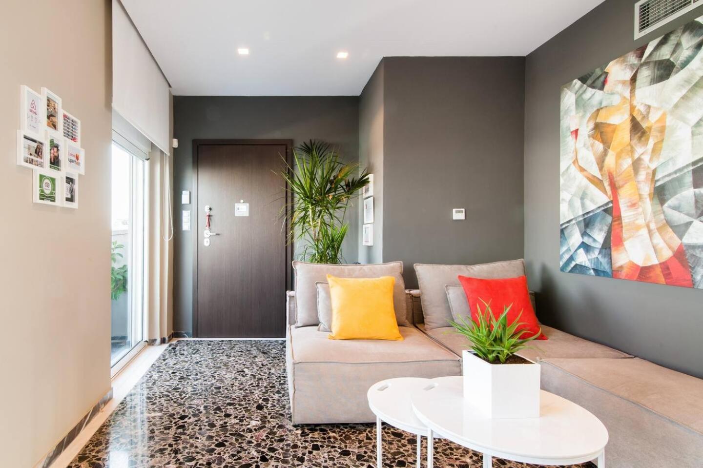 Ma Maison Nο 1, Penthouse, Acropolis And Lycabettus View, Ultra High Speed Internet 300 Mbps, 15' To Acropolis By Metro, 1' From Metro Station Athena Bagian luar foto